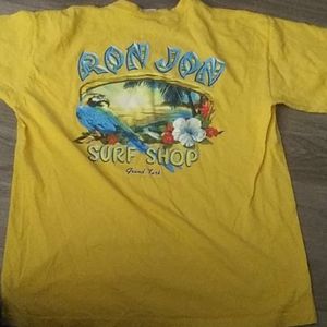 (A-5) Ron Jon surf Shop T shirt Large Grand Turk